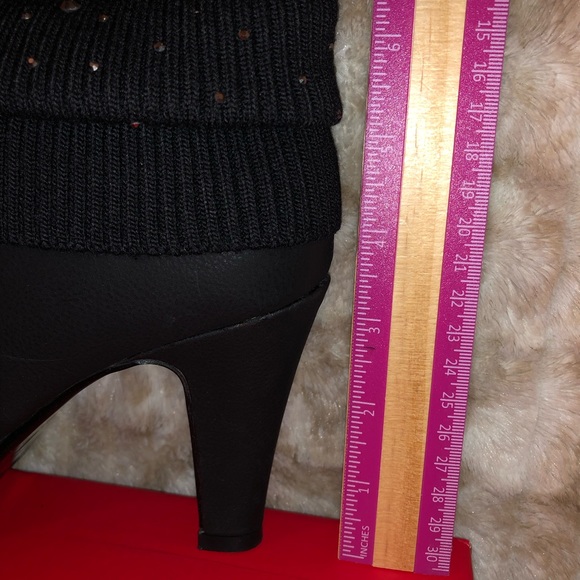 Dream Pairs Black Studded Zip Up Boot with 3.5” heel - Picture 5 of 8